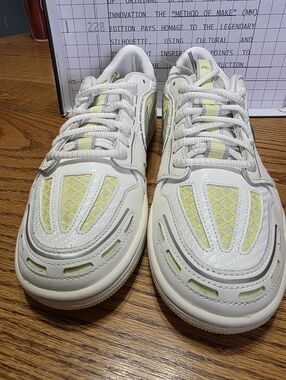 Jordan 1 Low Method of Make V3, Womens 9.5/8m Brand New!